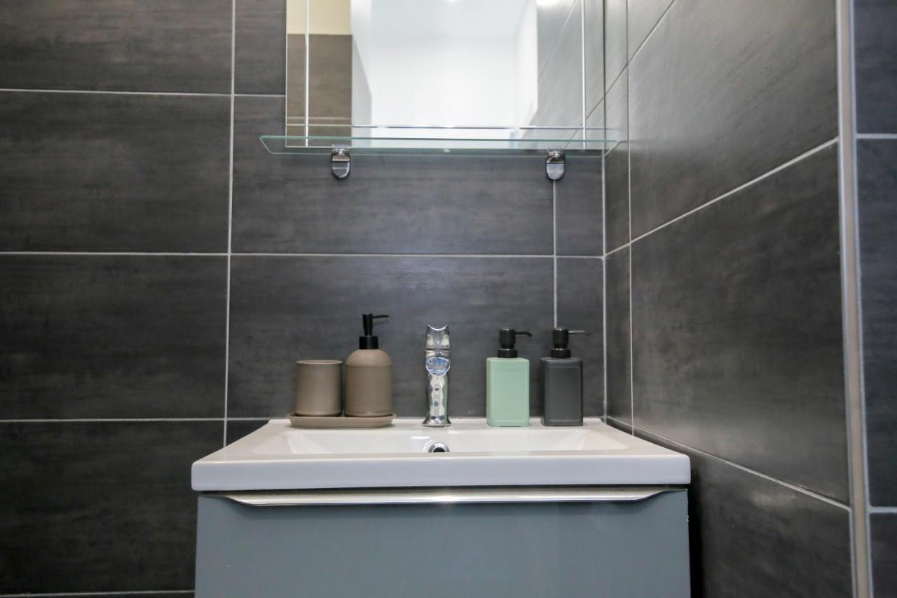 L'Industriel, T2 Hypercentre Chic Et Cosy, Wifi Par Sovalfi Apartment Saint-Etienne  Bagian luar foto